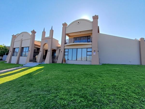 8 Bedroom House