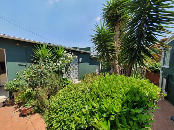 1 Bedroom Garden Cottage