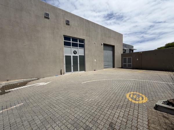 316  m² Industrial space