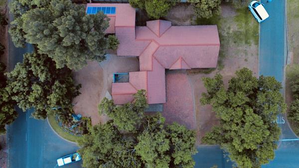 200  m² Commercial space