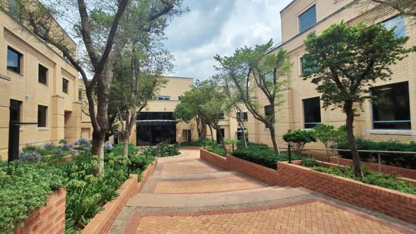 2 835 m² Office Space