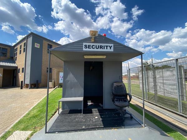 225  m² Industrial space