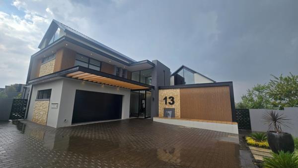 5 Bedroom House