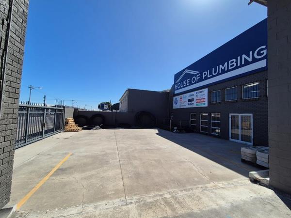 2 200 m² Industrial space