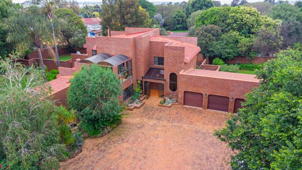 8 560 m² Farm with House