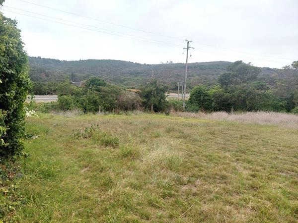 842 m² Land