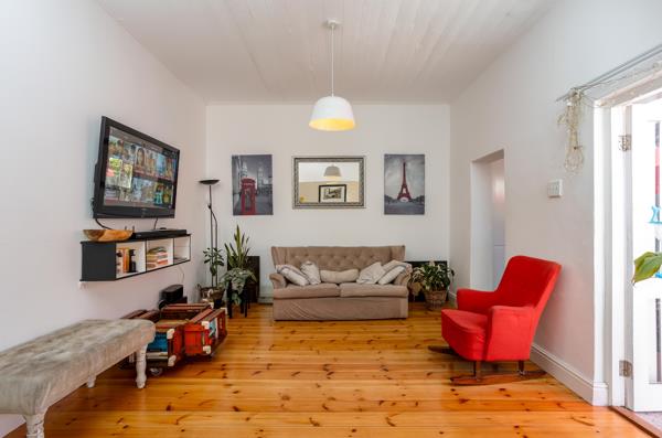 2 Bedroom House