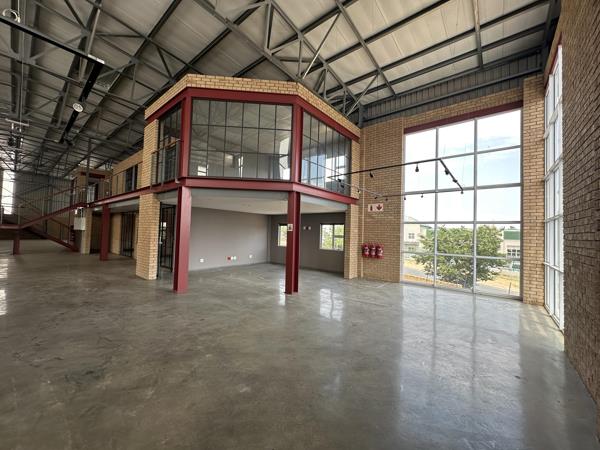 961  m² Industrial space