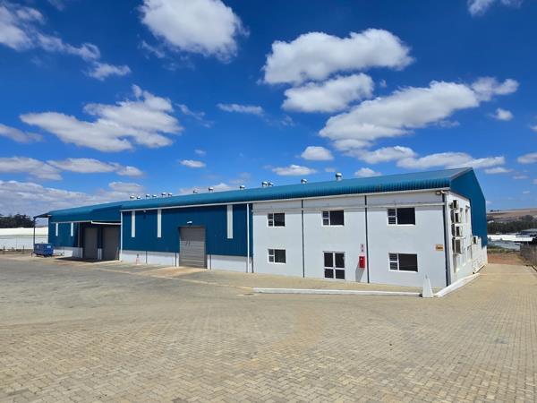 1 785  m² Commercial space