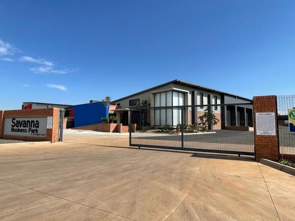 1 200  m² Industrial space