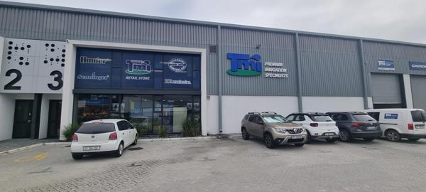 751  m² Industrial space