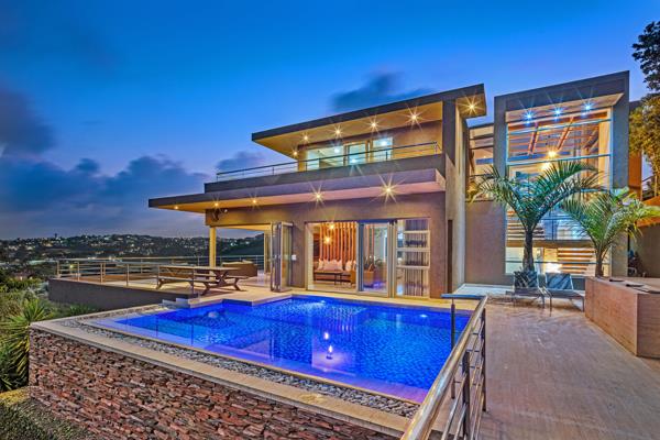 6 Bedroom House