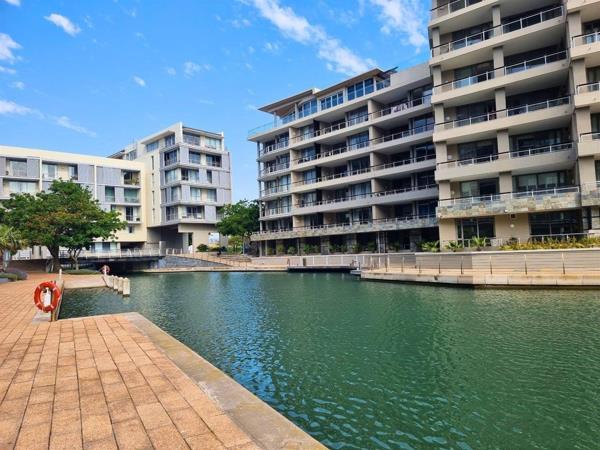 114  m² Commercial space