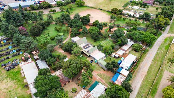 2 ha Smallholding