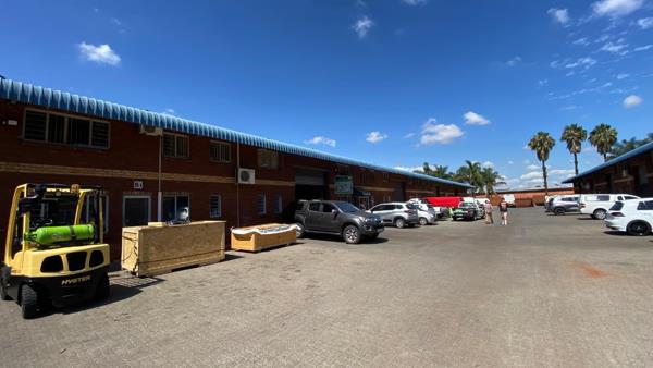 271  m² Industrial space