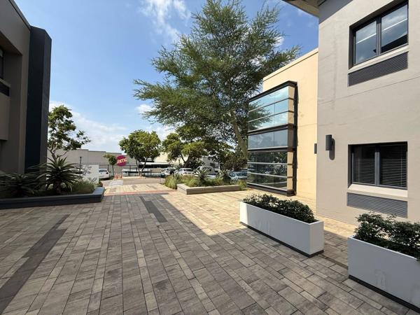 173  m² Commercial space