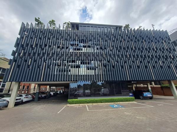 200  m² Commercial space