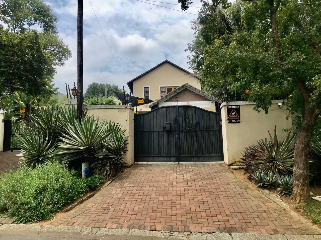 3 Bedroom House in Ferndale