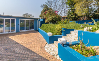 377  m² Commercial space