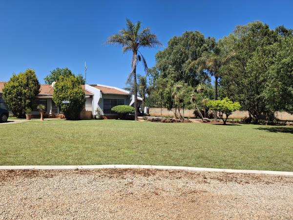 1 700  m² Industrial space