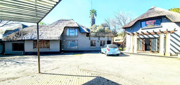 364  m² Commercial space