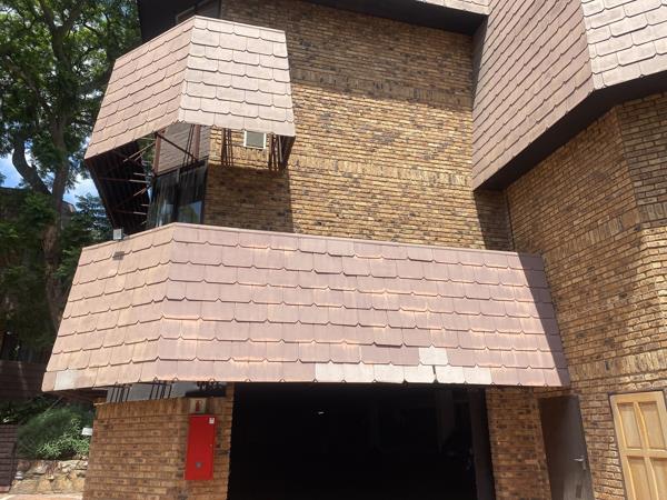 224  m² Commercial space