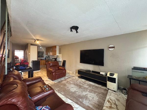 3 Bedroom Duplex