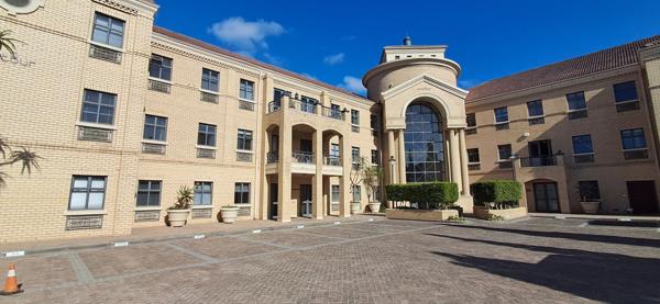 70  m² Office Space