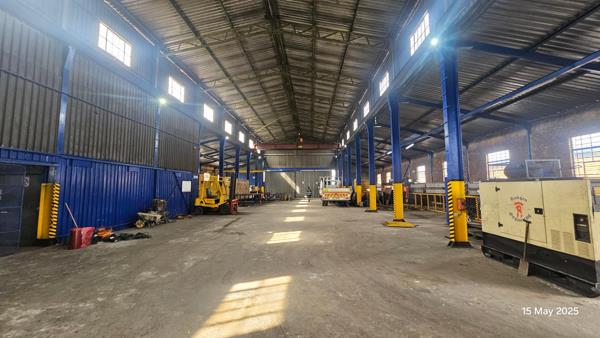 780  m² Commercial space