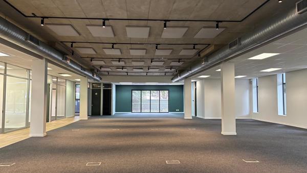 631  m² Commercial space