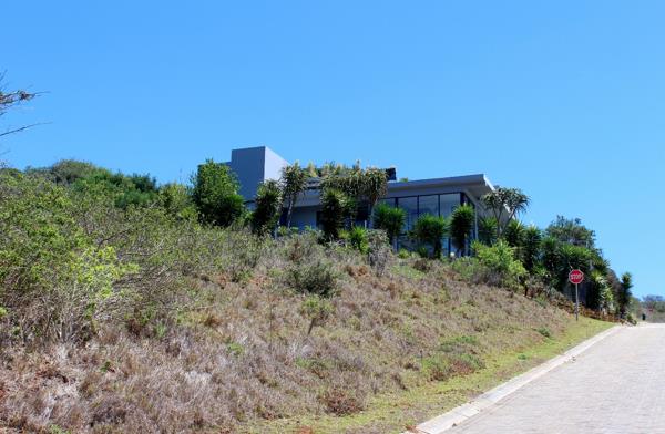 780 m² Land
