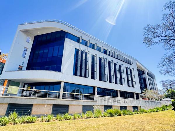 927 m² Office Space