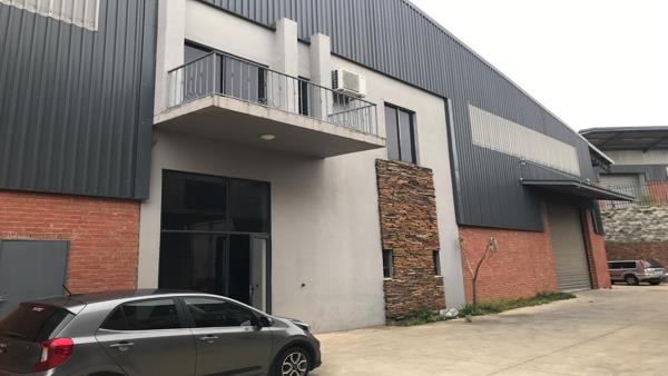 677  m² Industrial space