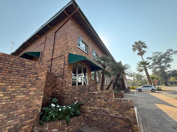 65  m² Commercial space