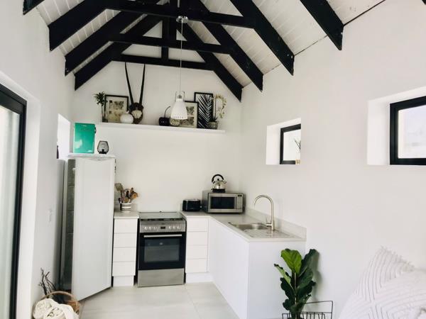 1 Bedroom Garden Cottage