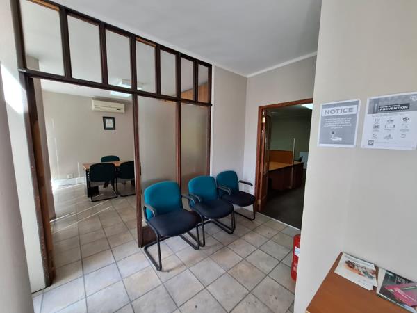 115  m² Office Space