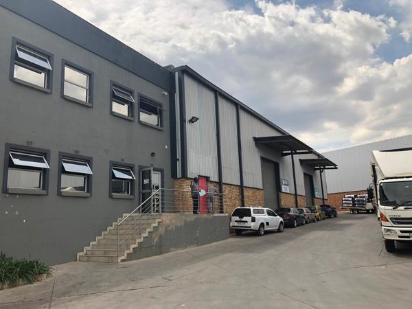 3 527  m² Industrial space