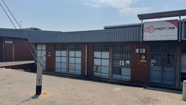 309  m² Industrial space