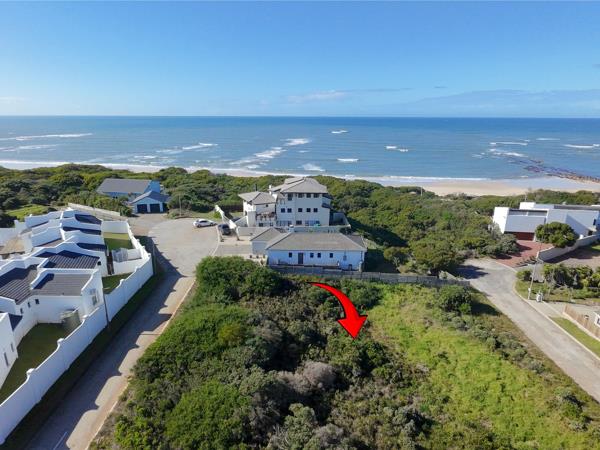 708 m² Land