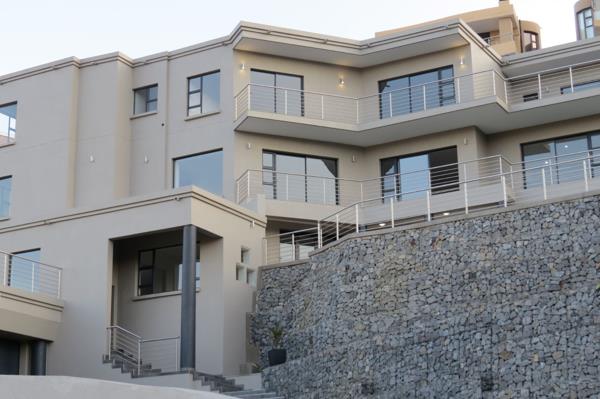 8 Bedroom House