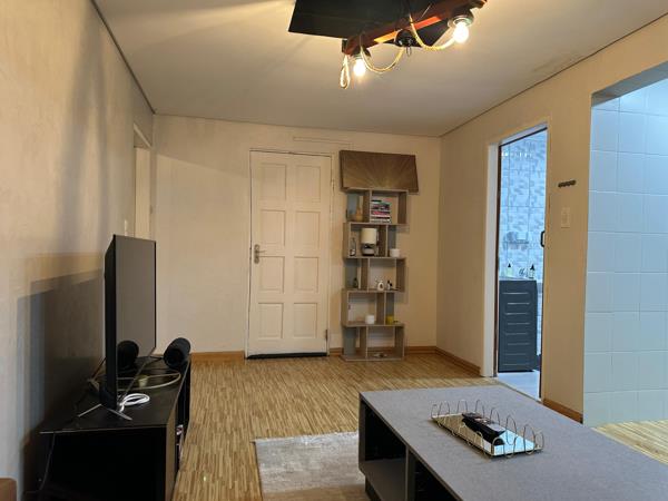 1 Bedroom Garden Cottage