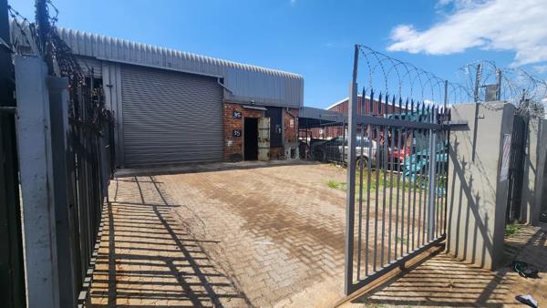 230  m² Commercial space