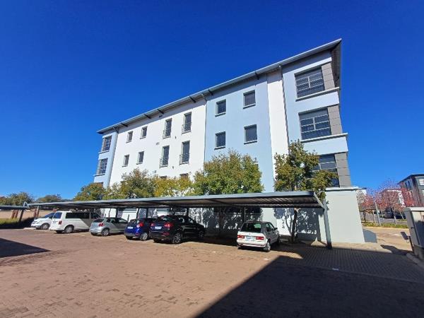 1 210  m² Commercial space