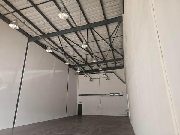 252 m² Industrial space