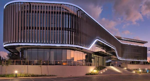 2 586  m² Commercial space