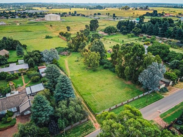 1 ha Land