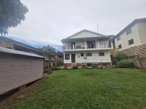 6 Bedroom House
