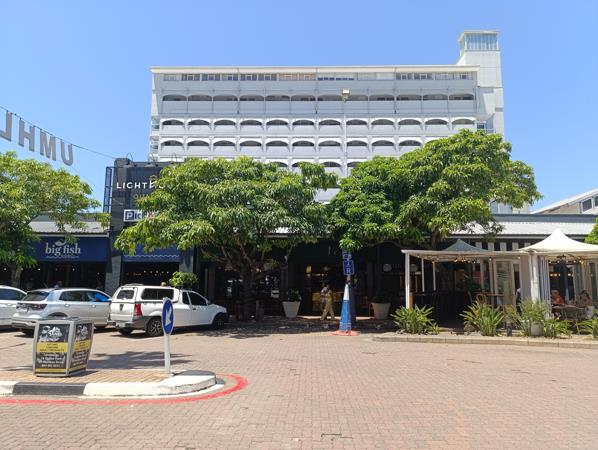 53  m² Commercial space