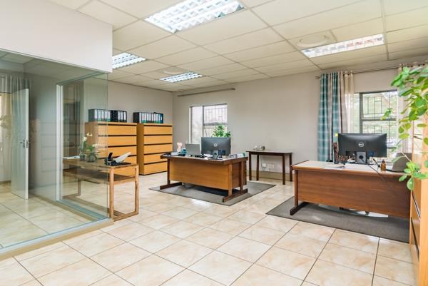 135  m² Office Space