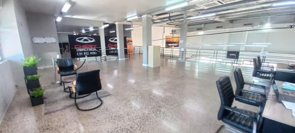 326  m² Office Space